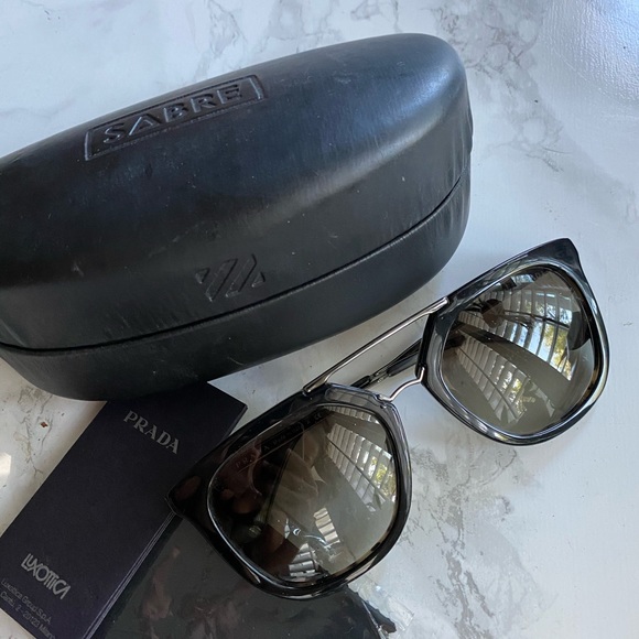 Prada Silver Tortoise White Green Aviator Sunglasses Beyoncé - Picture 2 of 8